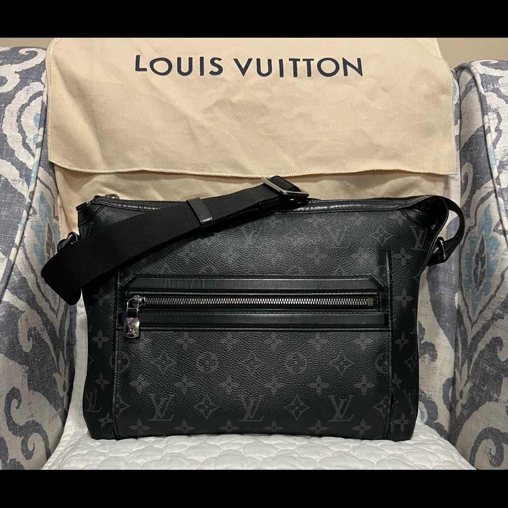 ❤️SOLD❤️Louis Vuitton Odyssey Eclipse Messenger